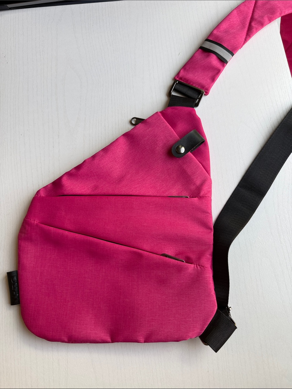 Women's Bright Pink Crossbody Sling Bag
